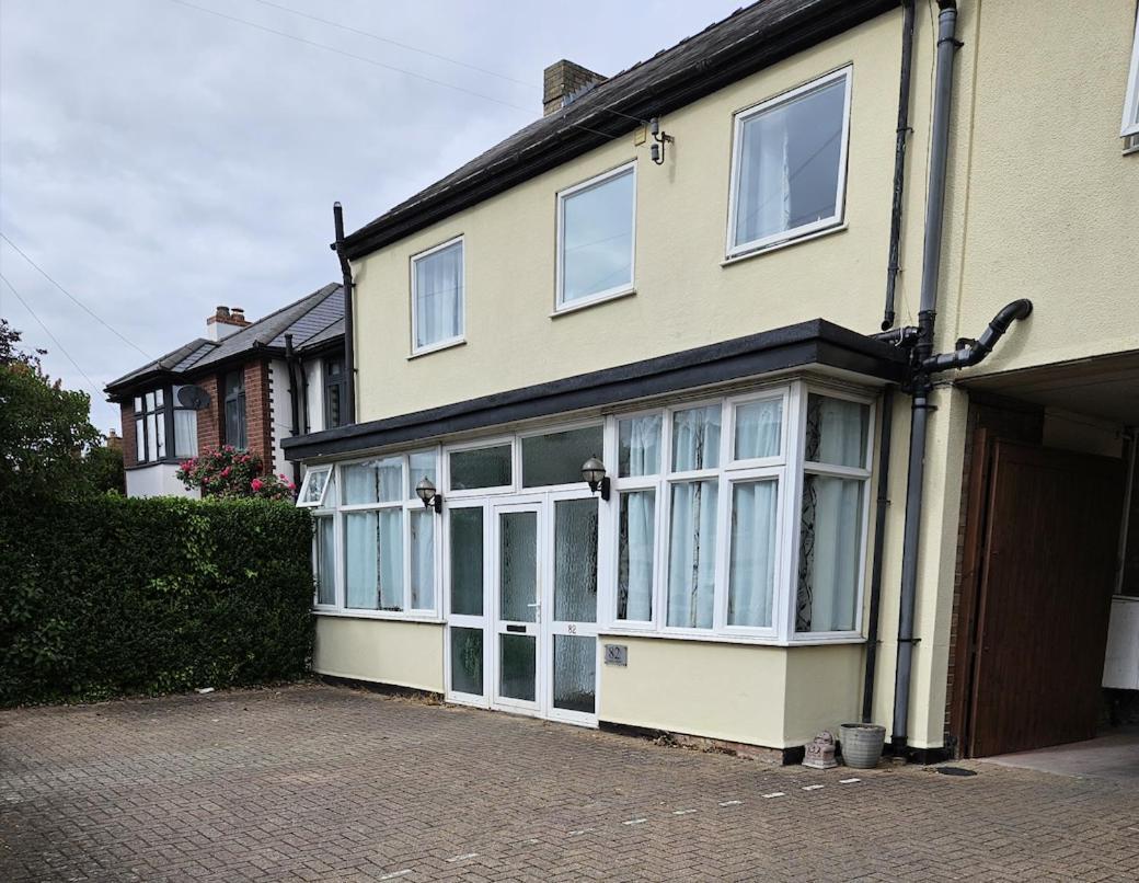 North Cambridge Guesthouse By Payman Club Exterior photo
